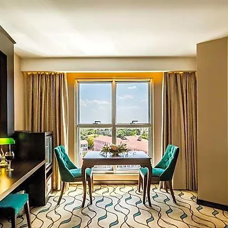 Lozengrad Otel 3*