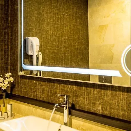 Lozengrad Otel 3*
